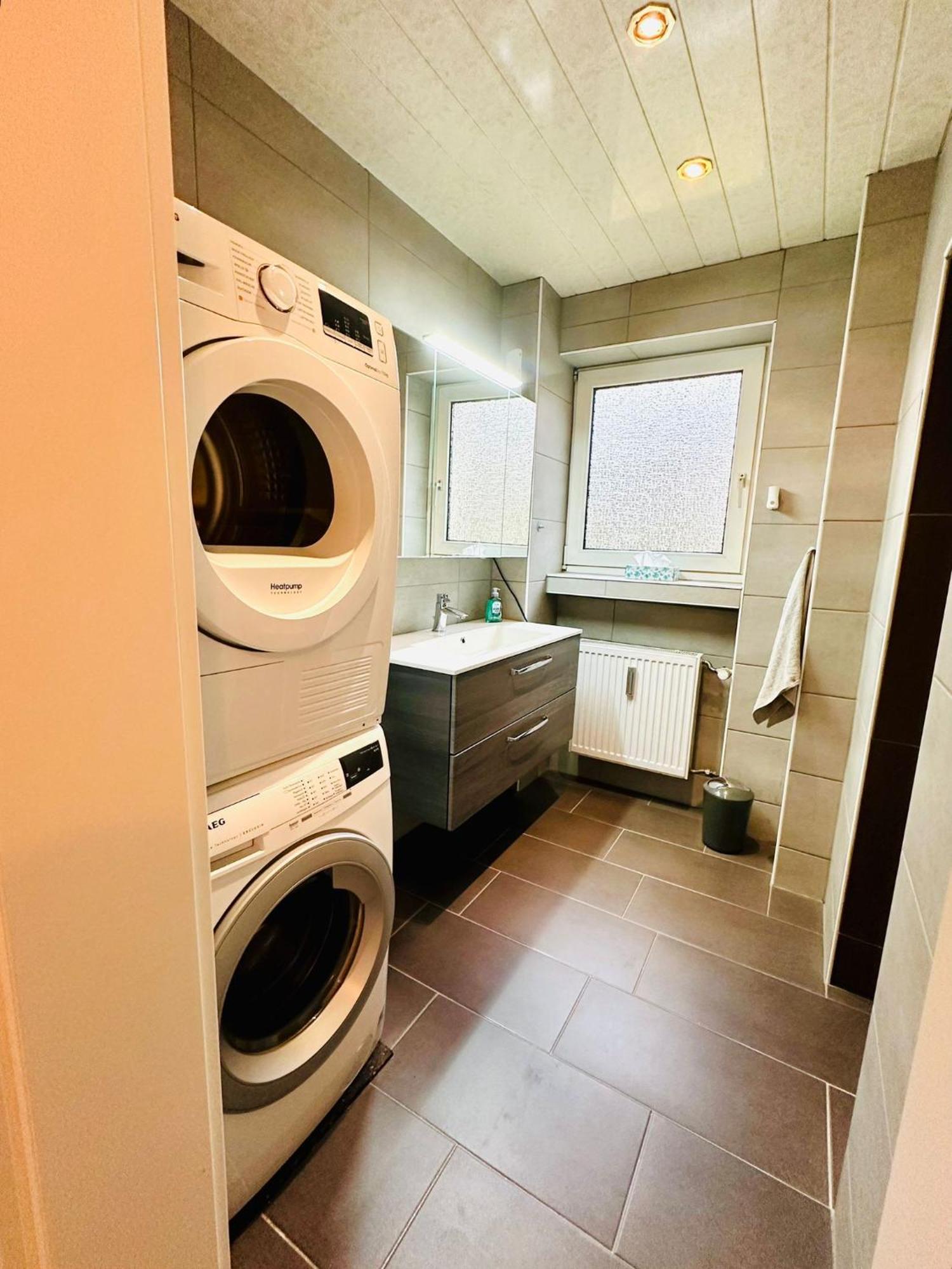 Moderne Wohnung Im Zentrum Mit Balkon Und Netflix - 90 Qm Aquisgrana Esterno foto