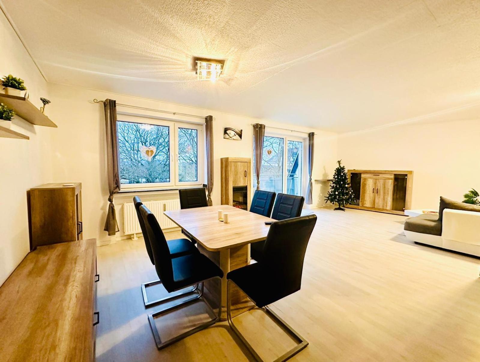 Moderne Wohnung Im Zentrum Mit Balkon Und Netflix - 90 Qm Aquisgrana Esterno foto